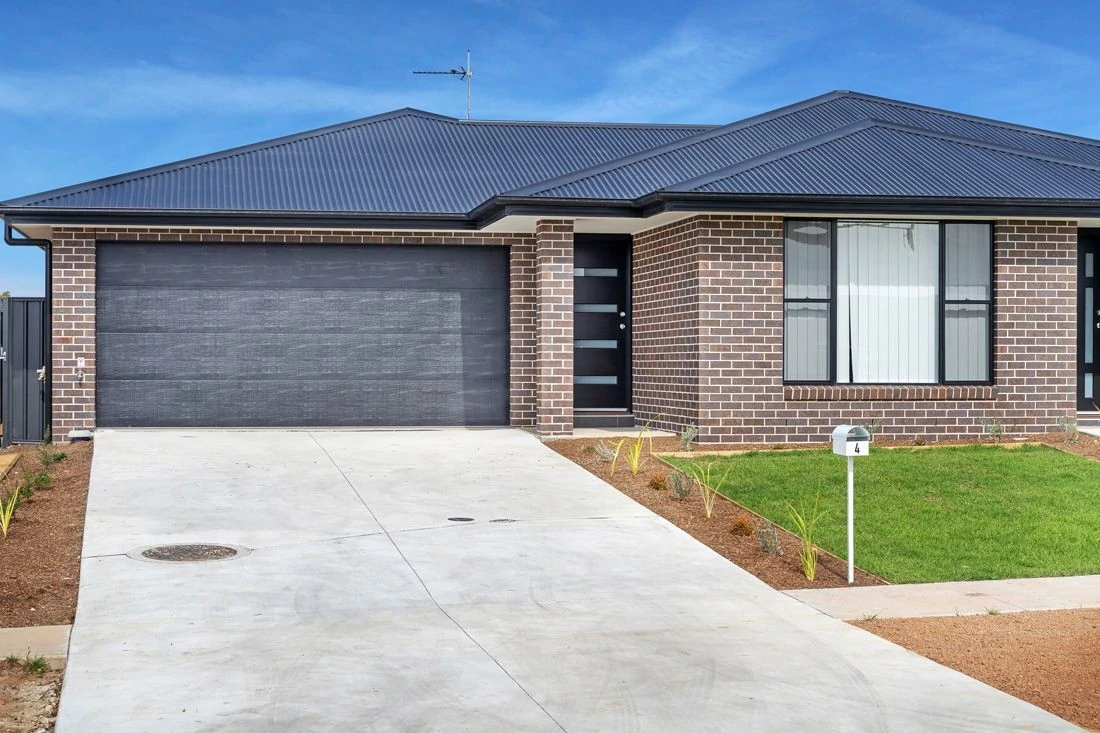 4 Vincent Avenue – Display House 032